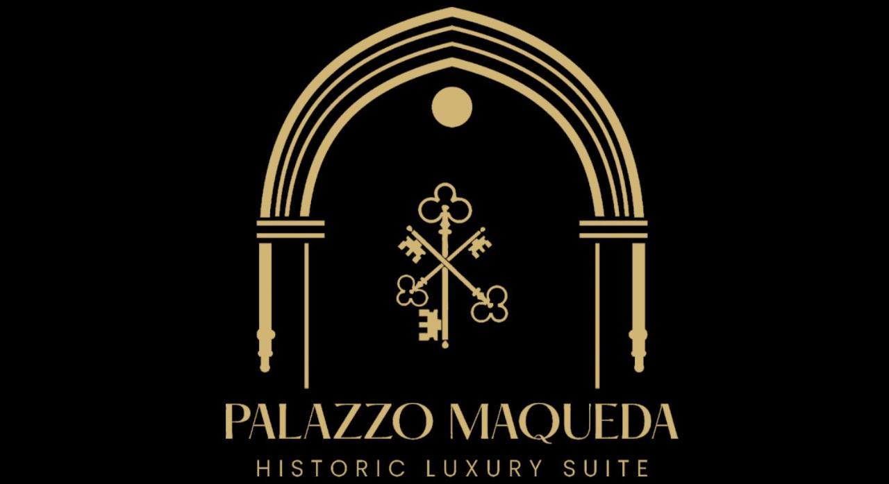Отель Palazzo Maqueda Палермо Экстерьер фото